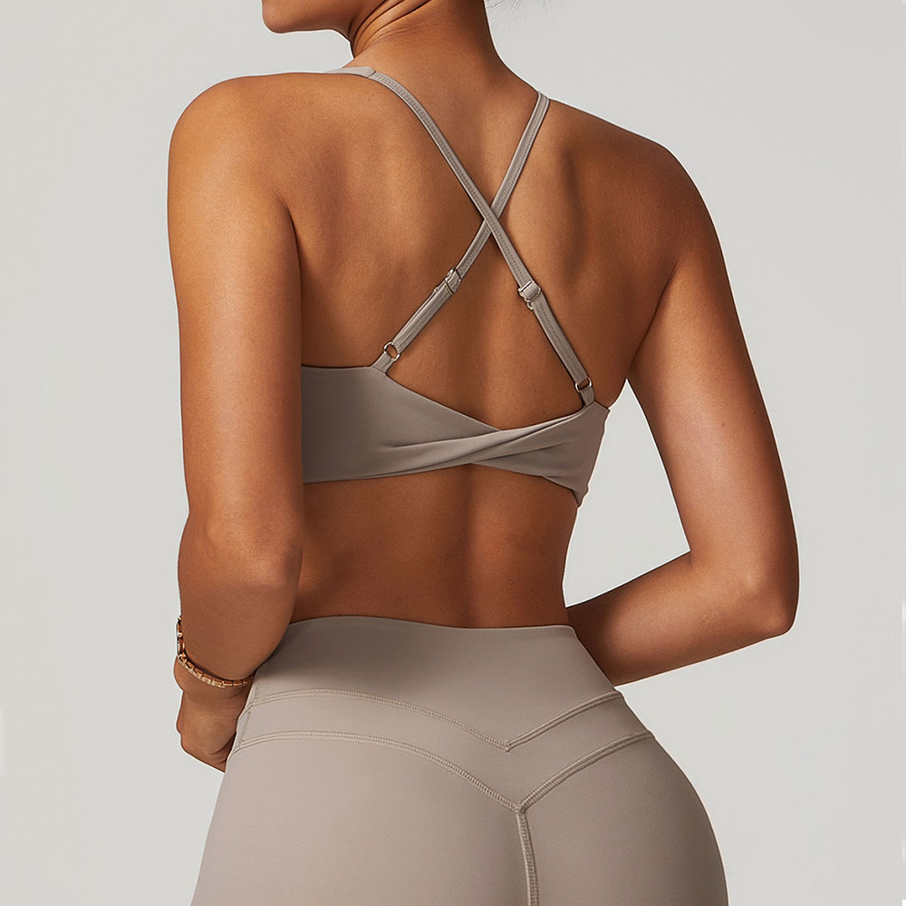 Спортивный бюстгальтер JUREN,  – обзор и цена Plunge Bra Push Up